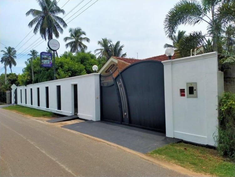 Holidays Hotel Nainamadama Exterior foto